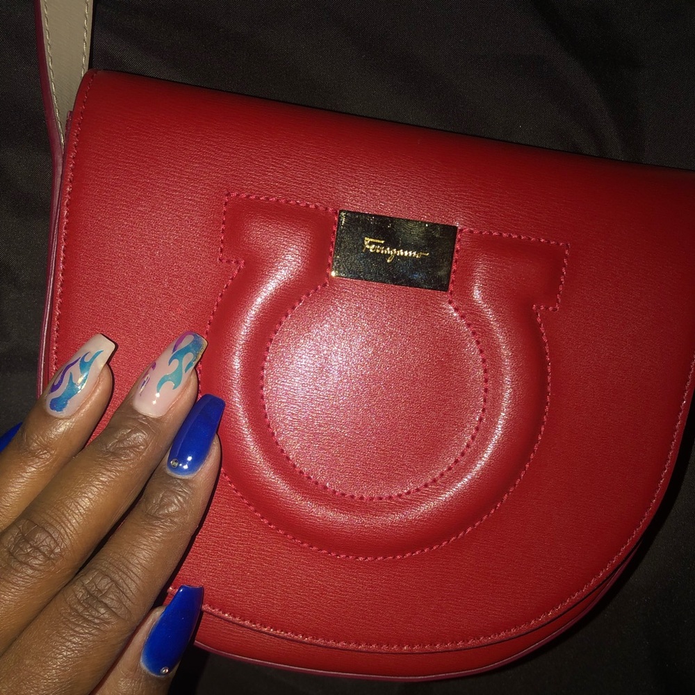 Crossbody bag